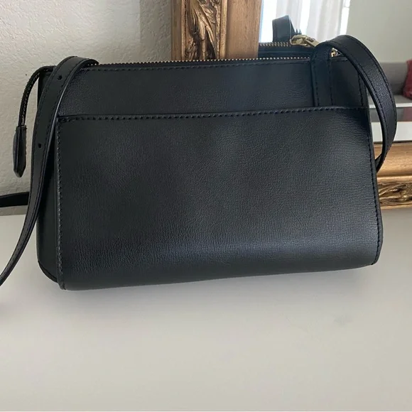 Marc Jacob’s black crossbody - Picture 3 of 4